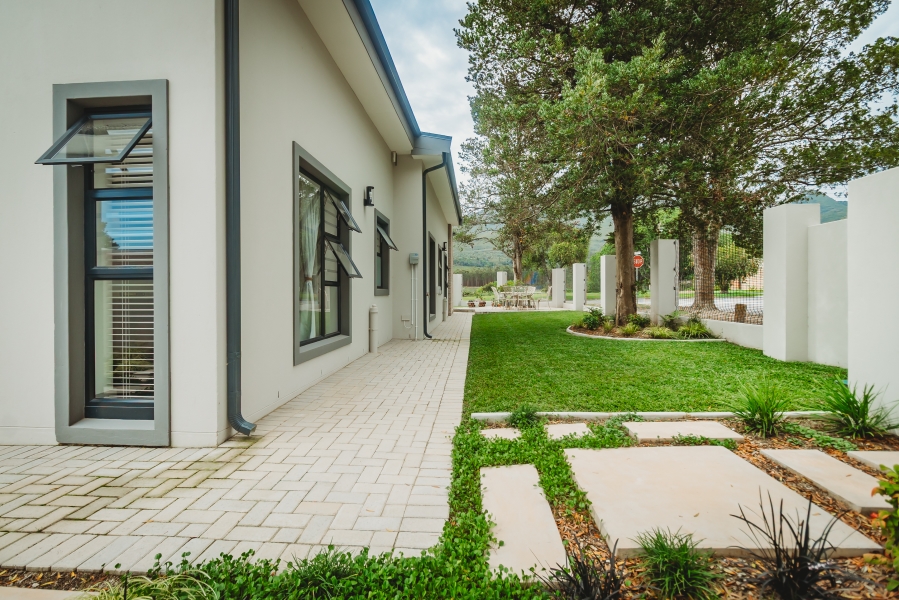 3 Bedroom Property for Sale in Heatherlands Western Cape